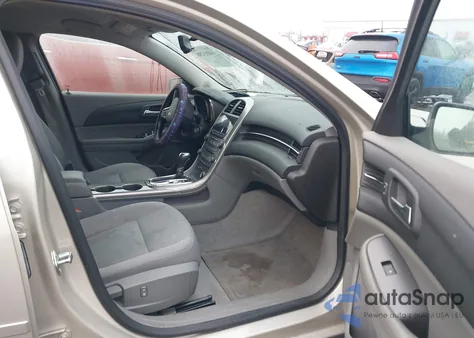 2013 Chevrolet Malibu 1Ls z USA, uszkodzony, nr VIN 1G11B5SA9DF244386